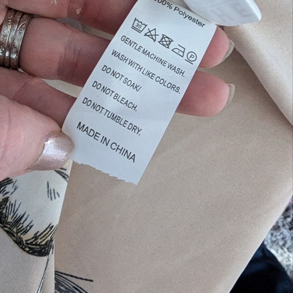 SHEIN Essence Horse Print Button Down Collard Blouse Size Women's Small - Picture 6 of 8